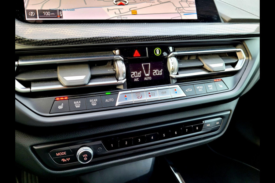 BMW 2 Serie Gran Coupé 218i Luxury Line - Business Edition Plus