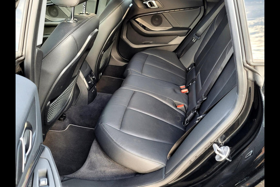 BMW 2 Serie Gran Coupé 218i Luxury Line - Business Edition Plus