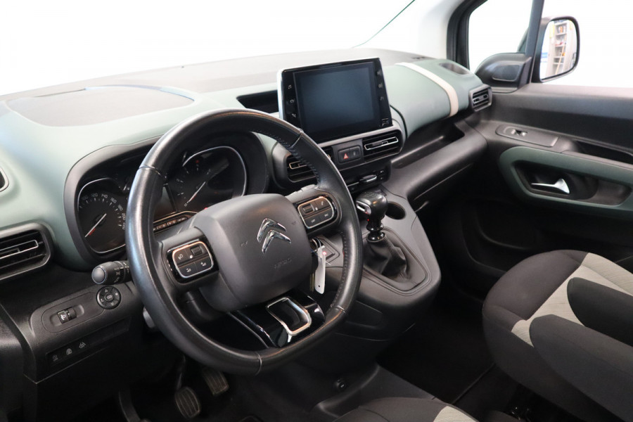 Citroën Berlingo 1.2 PureTech Shine XTR Panoramadak CruiseControl Trekhaak