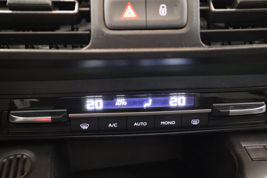 Citroën Berlingo 1.2 PureTech Shine XTR Panoramadak CruiseControl Trekhaak