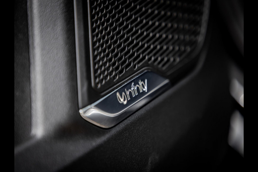 Lynk & Co 01 1.5 Plug-In Hybrid 262pk BLACKED OUT | Zwarte hemel | 360 Camera