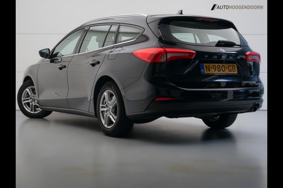 Ford FOCUS Wagon 1.0 EcoBoost deluxe (APPLE CARPLAY,LED,CLIMATE,CRUISE,CAMERA,PARKEERSENSOREN,LM-VELGEN,TOPCONDITIE)
