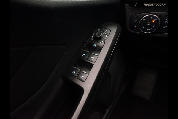 Ford FOCUS Wagon 1.0 EcoBoost deluxe (APPLE CARPLAY,LED,CLIMATE,CRUISE,CAMERA,PARKEERSENSOREN,LM-VELGEN,TOPCONDITIE)