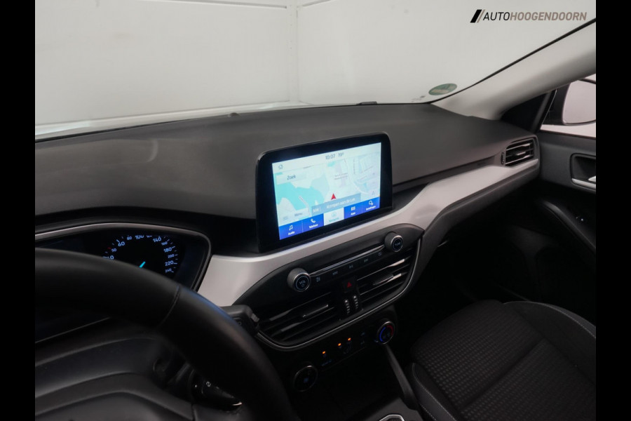 Ford FOCUS Wagon 1.0 EcoBoost deluxe (APPLE CARPLAY,LED,CLIMATE,CRUISE,CAMERA,PARKEERSENSOREN,LM-VELGEN,TOPCONDITIE)