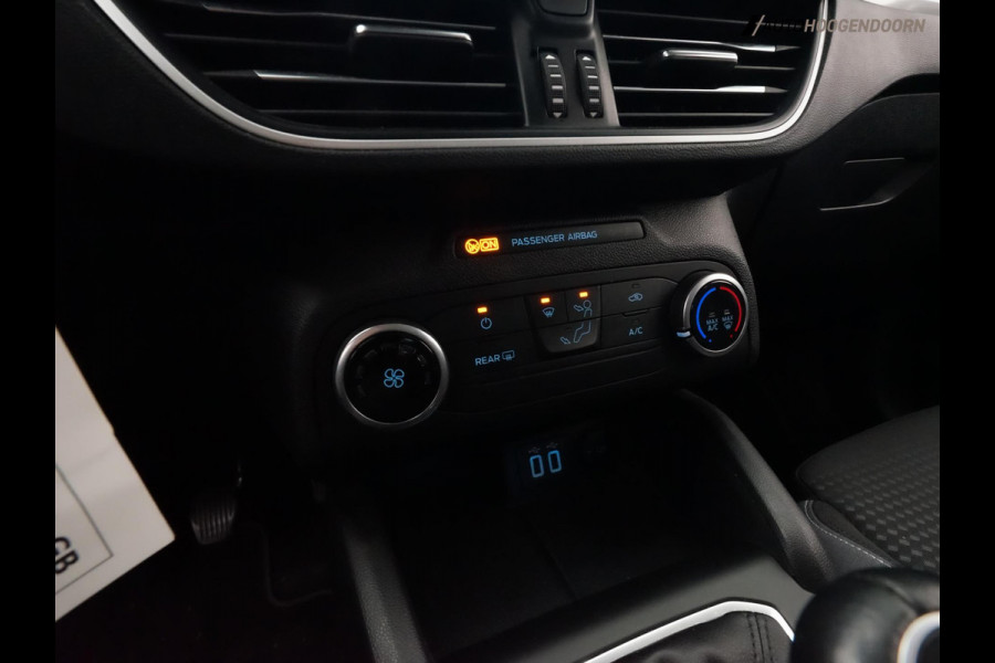 Ford FOCUS Wagon 1.0 EcoBoost deluxe (APPLE CARPLAY,LED,CLIMATE,CRUISE,CAMERA,PARKEERSENSOREN,LM-VELGEN,TOPCONDITIE)