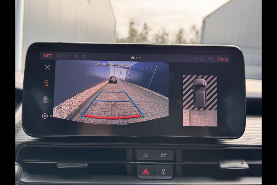 Jeep Avenger 1.2 Altitude | Winterpack | JBL Audio | Camera | Carplay/Android | Cruise control