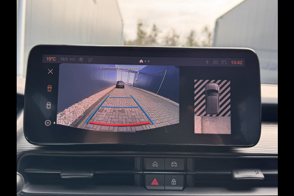 Jeep Avenger 1.2 Altitude | Winterpack | JBL Audio | Camera | Carplay/Android | Cruise control