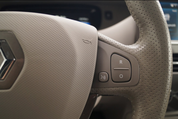 Renault ZOE R90 Bose 41kWh Quick Charge -LEER-NAVI-CAM-