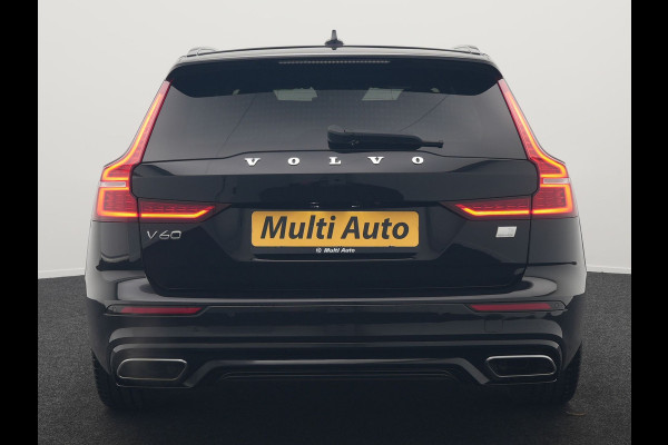 Volvo V60 T6 Recharge AWD R-Design Plug In Hybrid 340pk Dealer O.H. PHEV | Trekhaak Af Fabriek | Adaptive Cruise | Camera | Harman & Kardon | Lederen Sportstoelen Memory & Verwarmd | Apple Carplay | Navigatie | Stuur Verwarmd | Blis | Keyless | DAB |