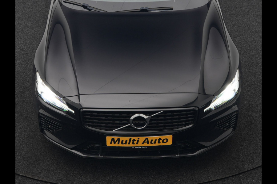Volvo V60 T6 Recharge AWD R-Design Plug In Hybrid 340pk Dealer O.H. PHEV | Trekhaak Af Fabriek | Adaptive Cruise | Camera | Harman & Kardon | Lederen Sportstoelen Memory & Verwarmd | Apple Carplay | Navigatie | Stuur Verwarmd | Blis | Keyless | DAB |