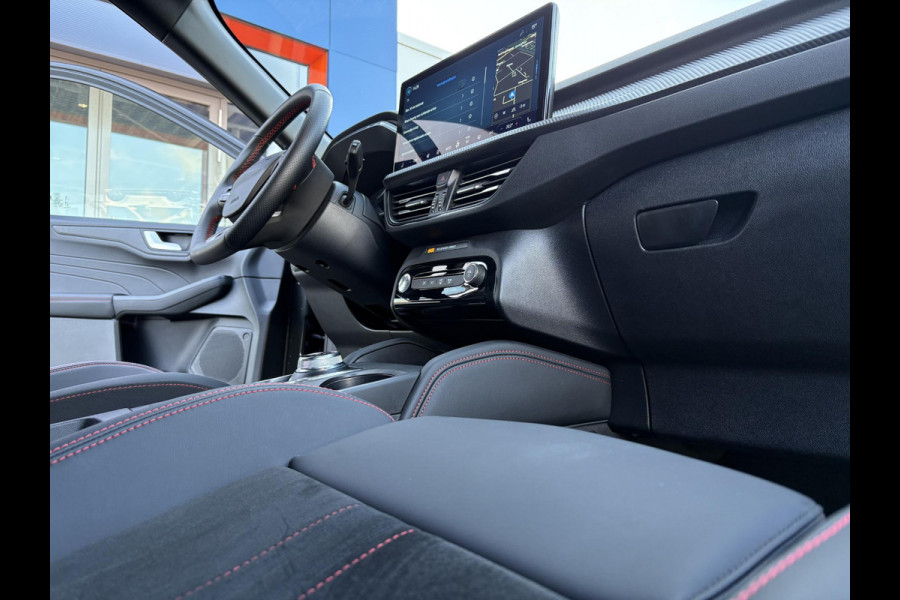 Ford Kuga 2.5 PHEV ST-Line X | 243pk | Zuid | | Wegklapbare Trekhaak | Driver Assistance Pack | Winterpack | Technology Pack |  Magnetic