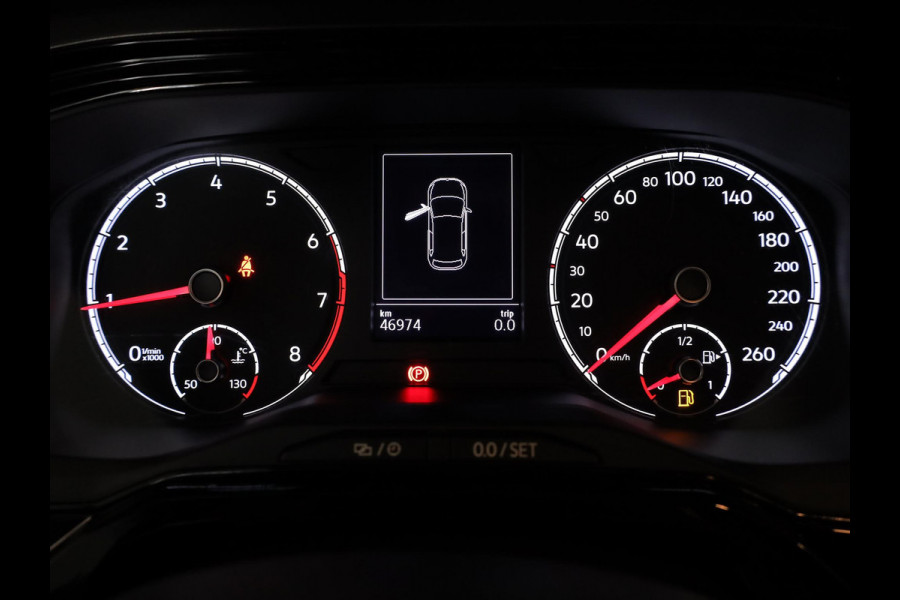 Volkswagen Polo 1.0 TSI R-Line Edition 95 pk | Airco | Parkeersensoren | Adaptieve cruise control | Licht- en zicht pakket | R-Line exterieur |