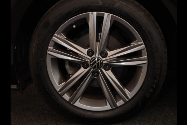 Volkswagen Polo 1.0 TSI R-Line Edition 95 pk | Airco | Parkeersensoren | Adaptieve cruise control | Licht- en zicht pakket | R-Line exterieur |