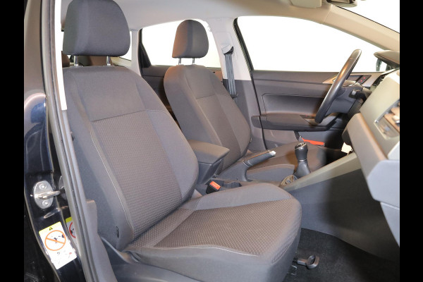 Volkswagen Polo 1.0 TSI R-Line Edition 95 pk | Airco | Parkeersensoren | Adaptieve cruise control | Licht- en zicht pakket | R-Line exterieur |