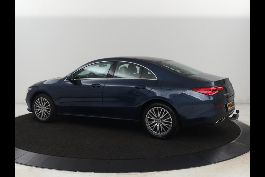 Mercedes-Benz CLA-Klasse 250e Luxury Line | Leder | Trekhaak | Carplay | Stoelverwarming | Widescreen | Camera | Stuurverwarming | Navigatie | Park Assist | Cruise control | PHEV | Plug In