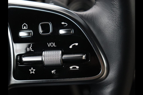 Mercedes-Benz CLA-Klasse 250e Luxury Line | Leder | Trekhaak | Carplay | Stoelverwarming | Widescreen | Camera | Stuurverwarming | Navigatie | Park Assist | Cruise control | PHEV | Plug In