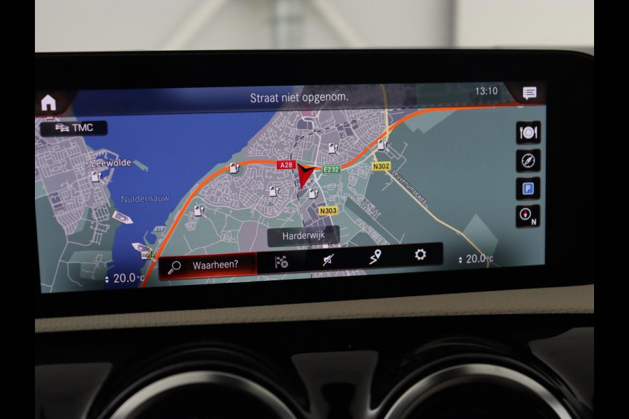 Mercedes-Benz CLA-Klasse 250e Luxury Line | Leder | Trekhaak | Carplay | Stoelverwarming | Widescreen | Camera | Stuurverwarming | Navigatie | Park Assist | Cruise control | PHEV | Plug In