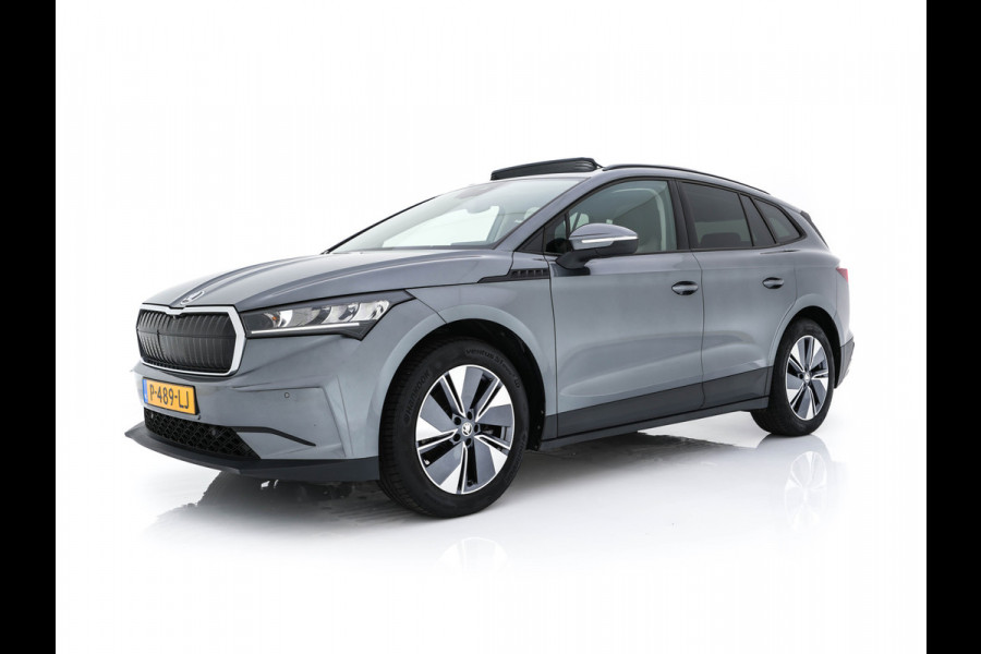 Škoda ENYAQ iV 60 [ 3-Fase ] {SOH-87%} (INCL-BTW) *PANO | FULL-LED | DIGI-COCKPIT | CAMERA | KEYLESS | NAVI-FULLMAP | PRIVACY-GLASS | AMBIENT-LIGHT | ECC | COMFORT-SEATS | DAB + | PDC | CRUISE | CARPLAY | TOWBAR | 19 "ALU*