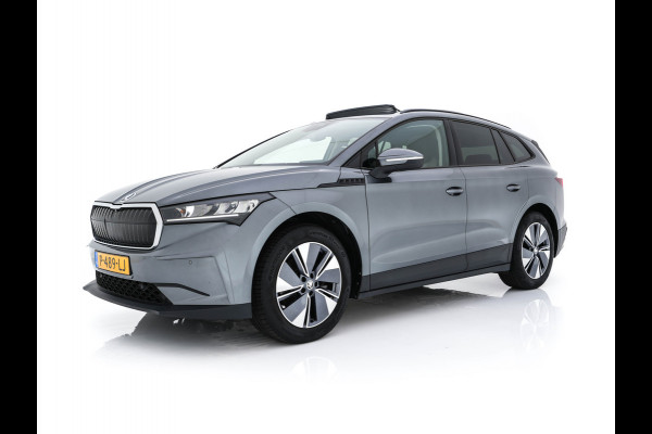 Škoda ENYAQ iV 60 [ 3-Fase ] {SOH-87%} (INCL-BTW) *PANO | FULL-LED | DIGI-COCKPIT | CAMERA | KEYLESS | NAVI-FULLMAP | PRIVACY-GLASS | AMBIENT-LIGHT | ECC | COMFORT-SEATS | DAB + | PDC | CRUISE | CARPLAY | TOWBAR | 19 "ALU*
