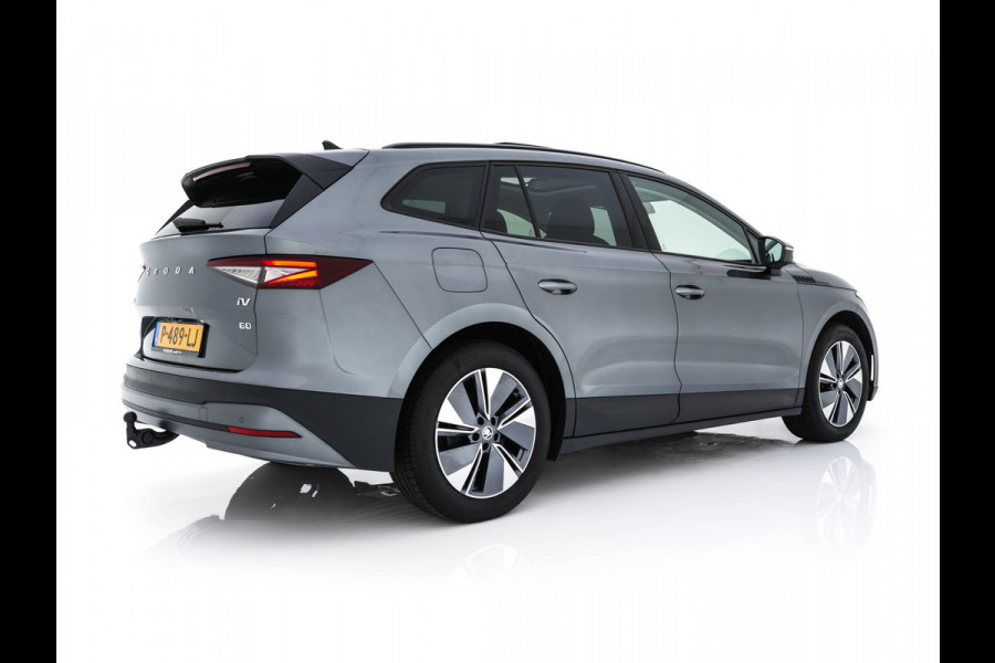 Škoda ENYAQ iV 60 [ 3-Fase ] {SOH-87%} (INCL-BTW) *PANO | FULL-LED | DIGI-COCKPIT | CAMERA | KEYLESS | NAVI-FULLMAP | PRIVACY-GLASS | AMBIENT-LIGHT | ECC | COMFORT-SEATS | DAB + | PDC | CRUISE | CARPLAY | TOWBAR | 19 "ALU*