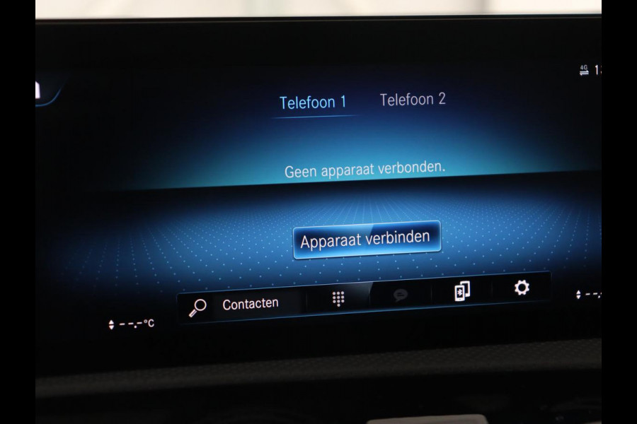 Mercedes-Benz A-Klasse 250e AMG Limited | Panoramadak | Matrix LED | Keyless | Stoelverwarming | Memory | Camera | Navigatie | Leder/Alcantara | Sfeerverlichting | Park Assist | PHEV | Plug In