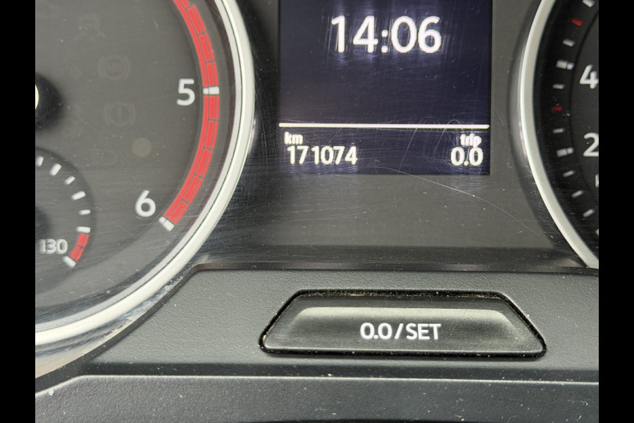 Volkswagen Crafter 35 2.0 TDI 141PK Euro 6 L3H3 CarPlay/cruise/camera/trekhaak