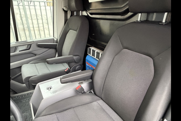 Volkswagen Crafter 35 2.0 TDI 141PK Euro 6 L3H3 CarPlay/cruise/camera/trekhaak