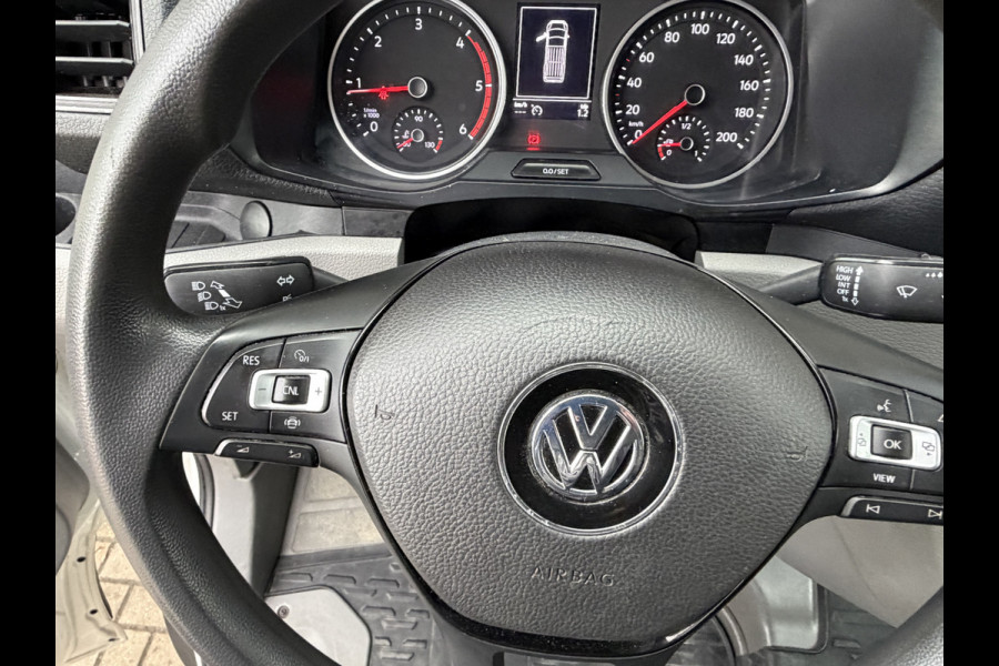 Volkswagen Crafter 35 2.0 TDI 141PK Euro 6 L3H3 CarPlay/cruise/camera/trekhaak