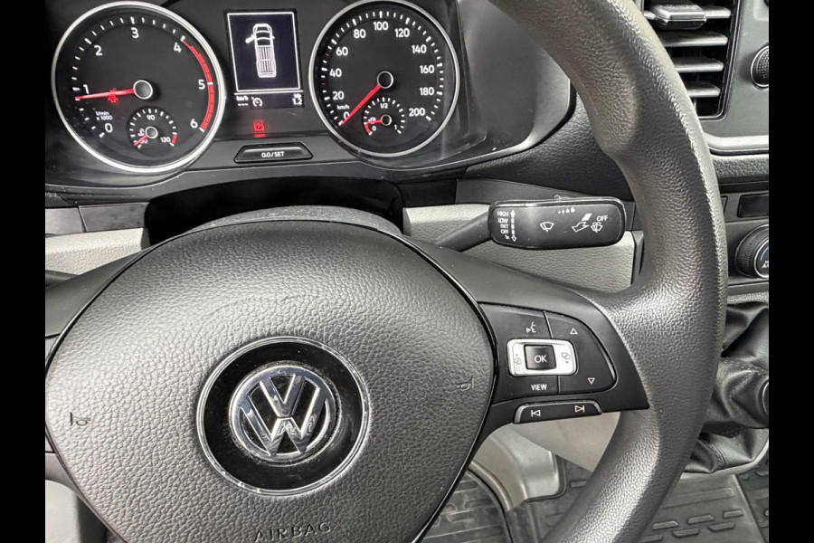 Volkswagen Crafter 35 2.0 TDI 141PK Euro 6 L3H3 CarPlay/cruise/camera/trekhaak