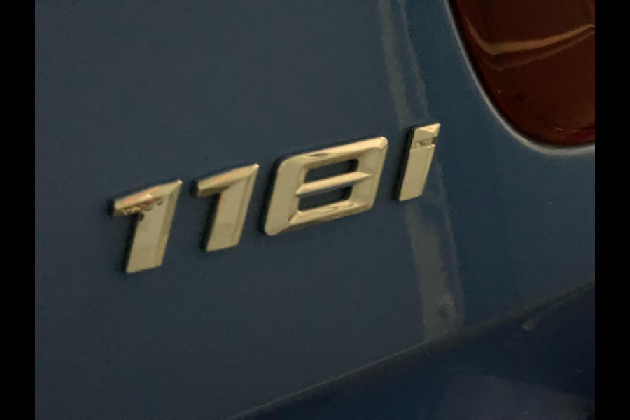 BMW 1-serie 118i Edition M Sport Shadow CARPLAY High Executive