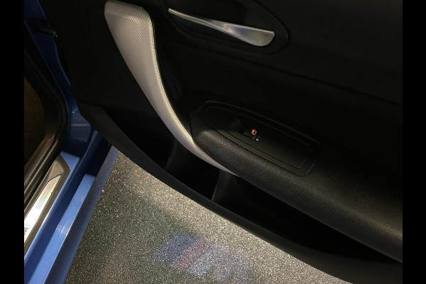 BMW 1-serie 118i Edition M Sport Shadow CARPLAY High Executive