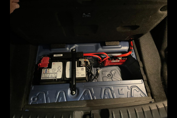 BMW 1-serie 118i Edition M Sport Shadow CARPLAY High Executive