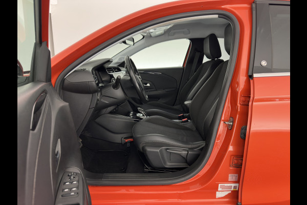 Opel CORSA-E Elegance 50 kWh [ 3-Fase ] {SOH-94%} (INCL-BTW) Aut. *FULL-LED | DIGI-COCKPIT | LEATHER-MICROFIBRE | NAVI-FULLMAP |  CAMERA | CARPLAY | ECC | KEYLESS | CRUISE | DAB | LANE-ASSIST | PDC | SPORT-SEATS | PRIVACY-GLASS | 16"ALU*