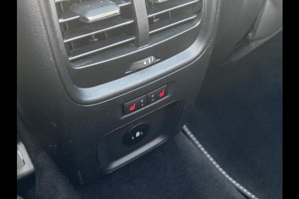 Ford Kuga 2.5 FHEV Active X 190pk |  Driver Assistance Pack | Technology Pack | Winterpack | Panoramadak | All Weather Banden | Reservewiel | Geen stekker nodig