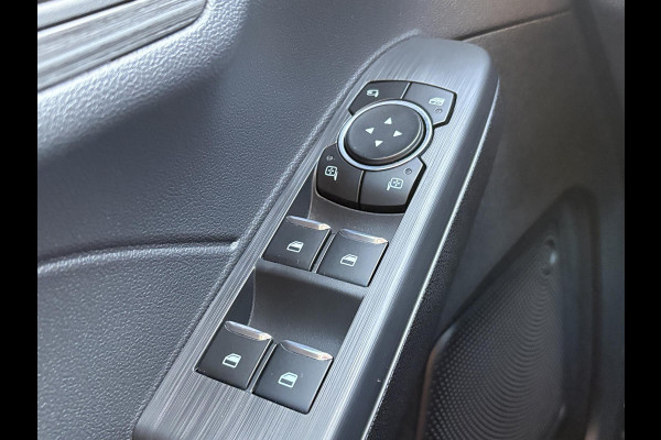 Ford Kuga 2.5 FHEV Active X 190pk |  Driver Assistance Pack | Technology Pack | Winterpack | Panoramadak | All Weather Banden | Reservewiel | Geen stekker nodig