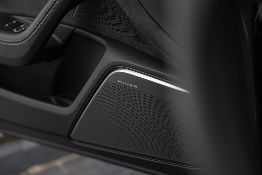 Audi RS6 Avant 4.0 TFSI 605pk Quattro Performance Pano B&O Advanced HuD 22''