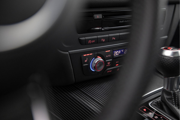 Audi RS6 Avant 4.0 TFSI 605pk Quattro Performance Pano B&O Advanced HuD 22''