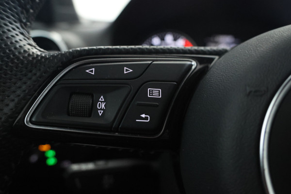 Audi Q2 30 TFSI Sport S-line! Leer, Alles in kleur!