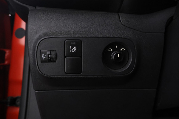 Citroën C3 1.2 PureTech Feel Edition Navigatie, Apple carplay, Cruise