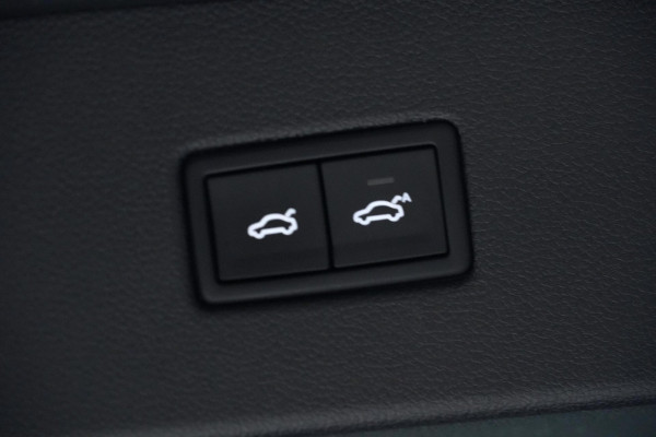 Volkswagen Tiguan 2.0 TSI 4Motion R Line Automaat | Pano | Virtual | CarPlay | Acc | 360 camera | Stoel + Stuurverwarming | Led | HUD |