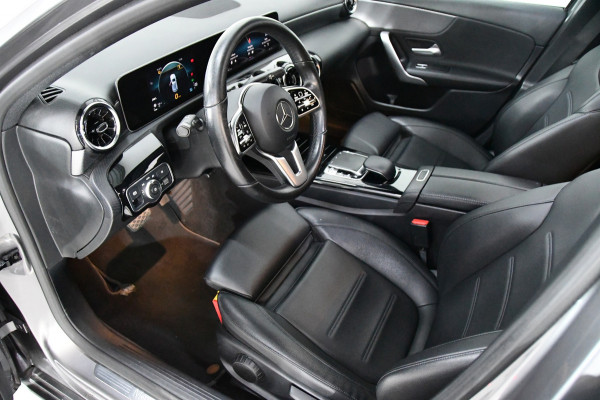 Mercedes-Benz A-Klasse 200 Business Solution, Pano, Applecarplay