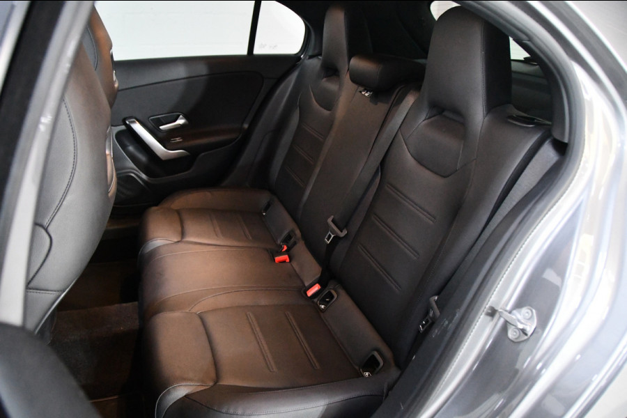 Mercedes-Benz A-Klasse 200 Business Solution, Pano, Applecarplay