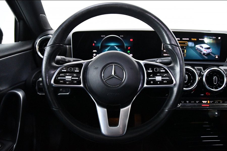 Mercedes-Benz A-Klasse 200 Business Solution, Pano, Applecarplay