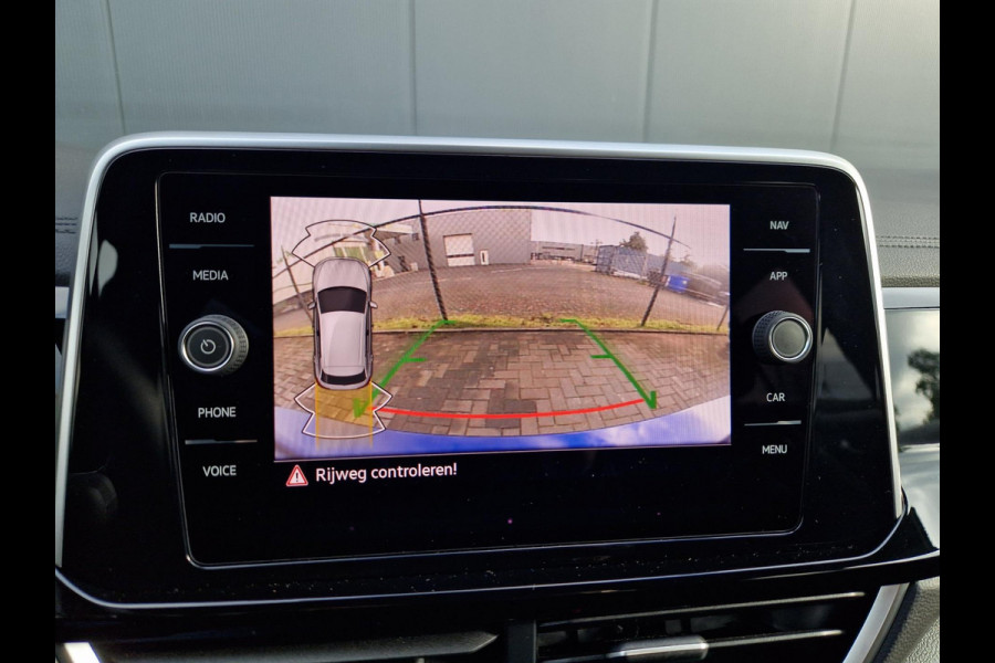 Volkswagen T-Roc 1.5 TSI dsg 150pk R-Line /1e Eigenaar/