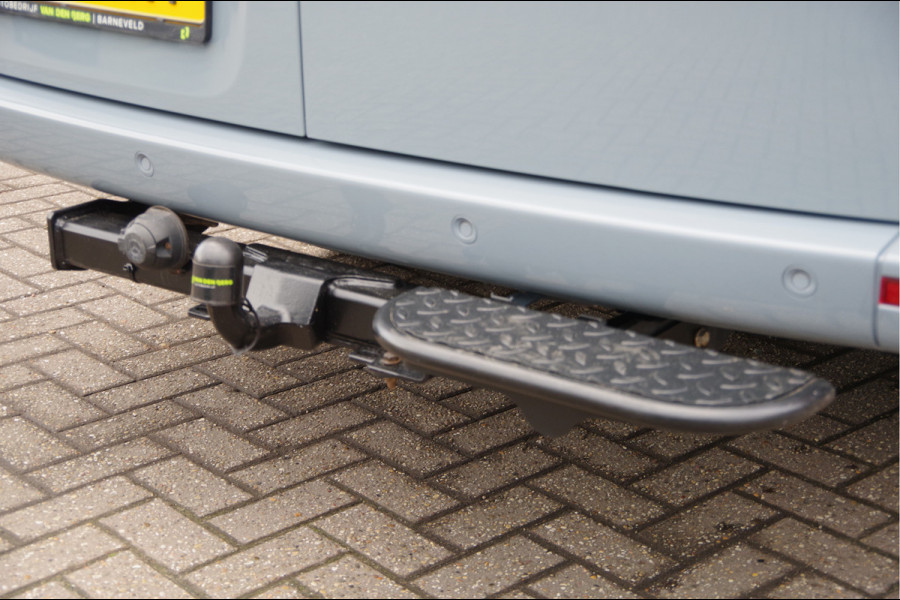 Mercedes-Benz Sprinter 319 3.0 CDI V6 L2H1 AUT. LED, 360 CAMERA, ADAPT. CRUISE, MBUX 10'', STOELVERWARMING, STANDKACHEL, NAVI, CLIMA, PARKEERSENSOREN,