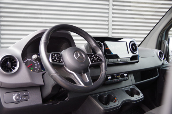 Mercedes-Benz Sprinter 319 3.0 CDI V6 L2H1 AUT. LED, 360 CAMERA, ADAPT. CRUISE, MBUX 10'', STOELVERWARMING, STANDKACHEL, NAVI, CLIMA, PARKEERSENSOREN,
