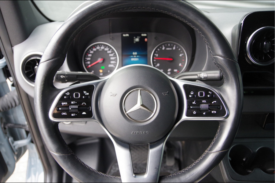 Mercedes-Benz Sprinter 319 3.0 CDI V6 L2H1 AUT. LED, 360 CAMERA, ADAPT. CRUISE, MBUX 10'', STOELVERWARMING, STANDKACHEL, NAVI, CLIMA, PARKEERSENSOREN,