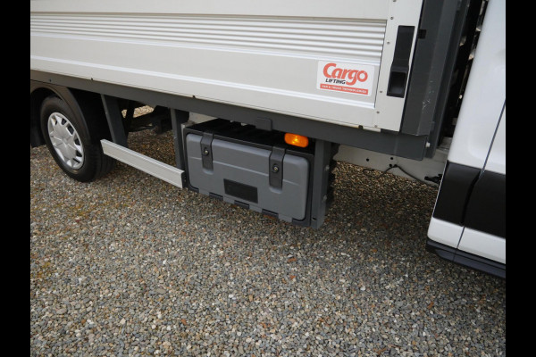 Ford Transit 2.0 TDCI 130PK, L4, Pickup, Airco, Open laadbak L*B*H = 420*210*40