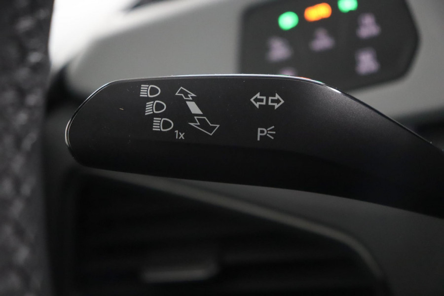 Volkswagen ID.3 First Max 58 kWh|Pano|LED matrix|SOH 91%|Stoelverwarming