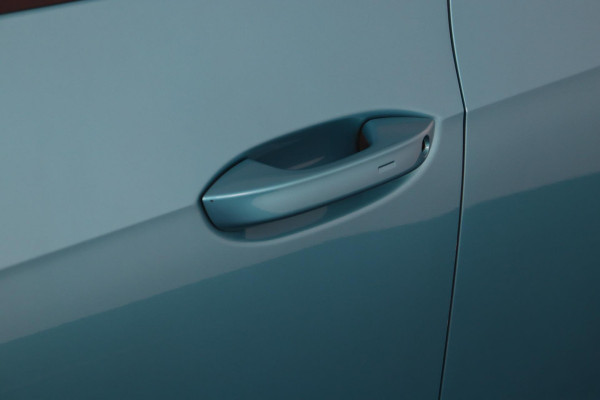 Volkswagen ID.3 First Max 58 kWh|Pano|LED matrix|SOH 91%|Stoelverwarming
